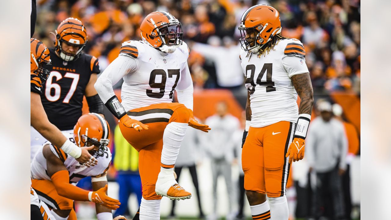 Photos: Week 14 - Browns at Bengals Game Action