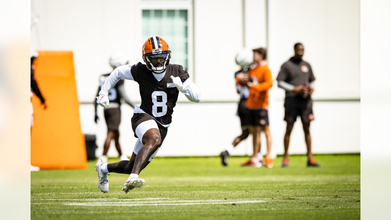 Browns news: As training camp rolls on, all eyes on DeShaun Watson - Dawgs  By Nature