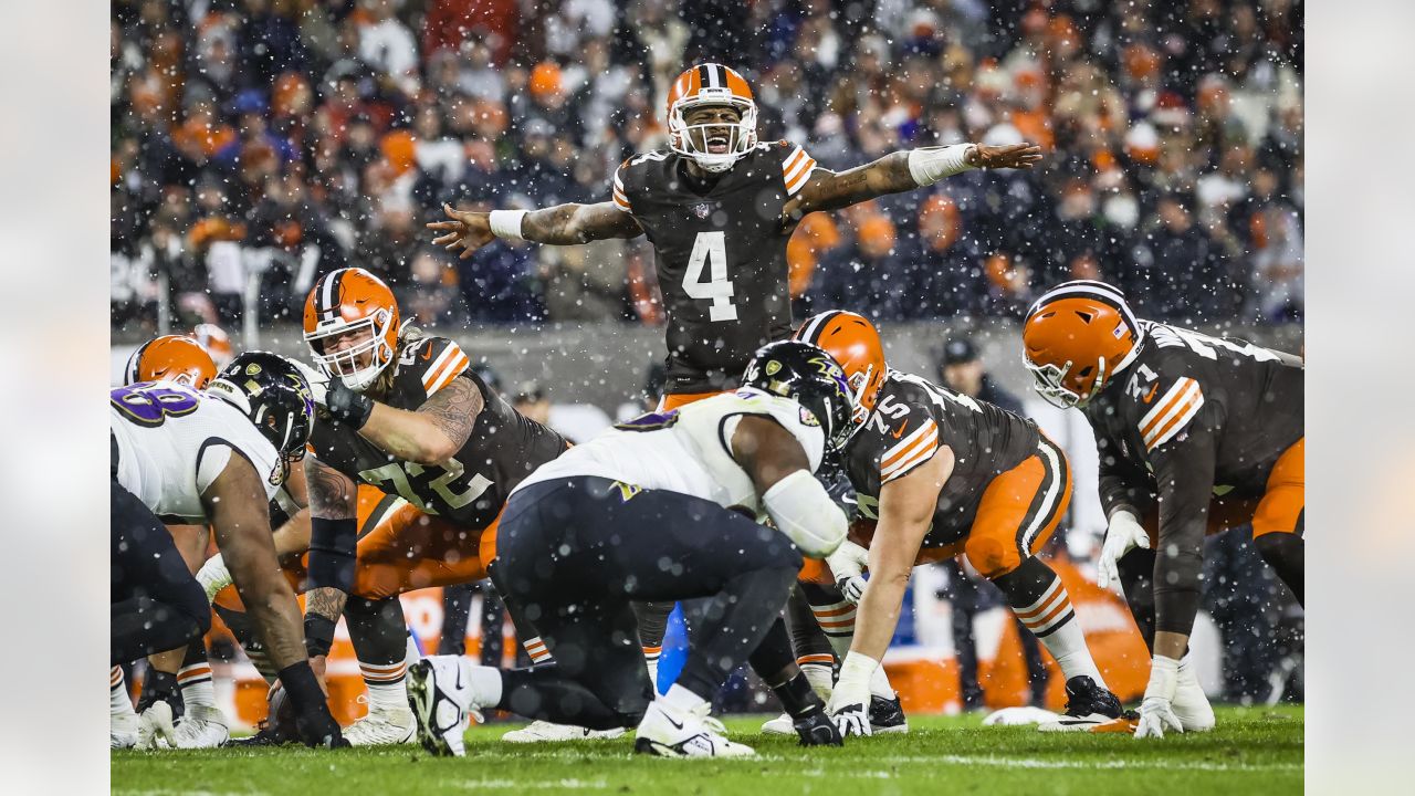 NFL: Baltimore Ravens beat Browns with field goal in dying seconds in  Monday Night Football classic