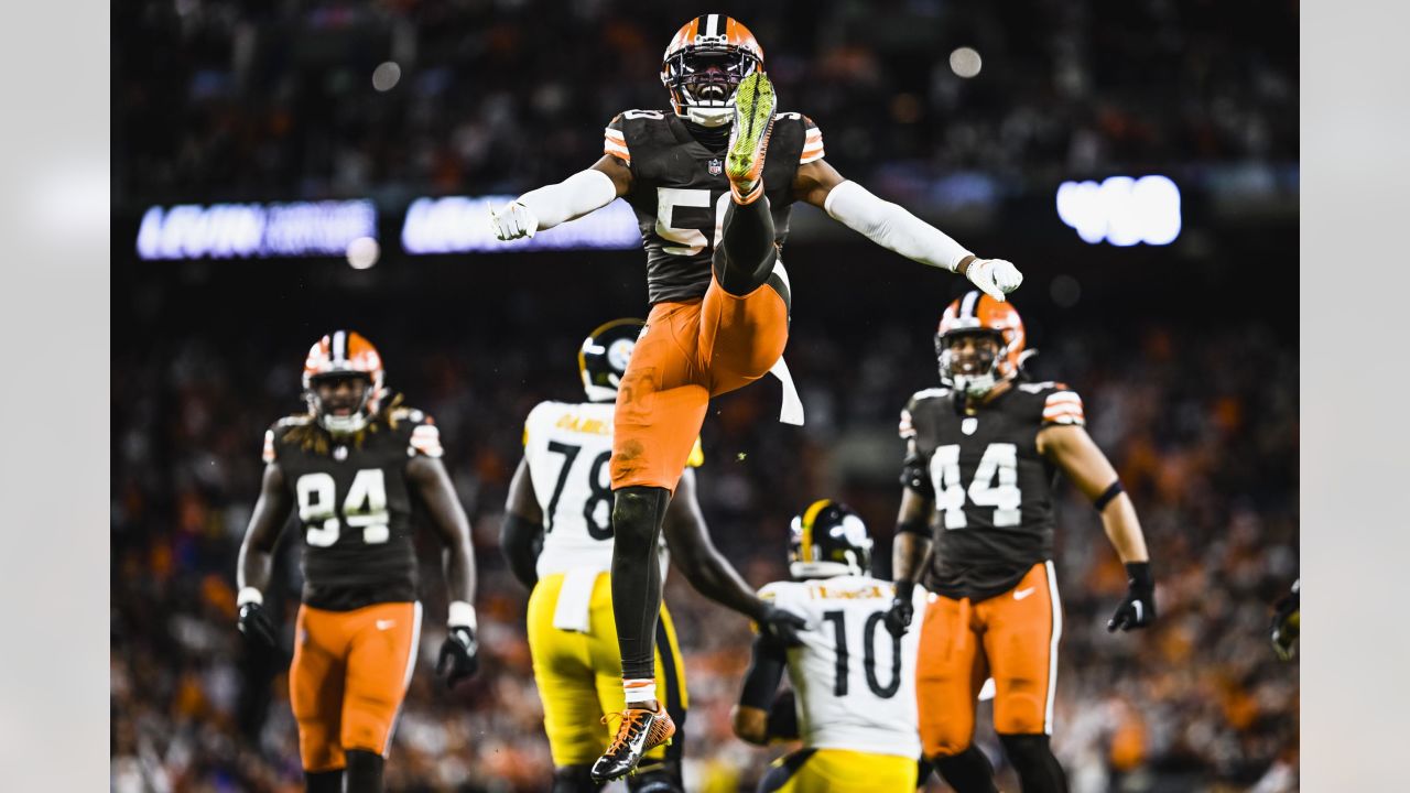 Photos: Week 3 - Steelers at Browns Game Action