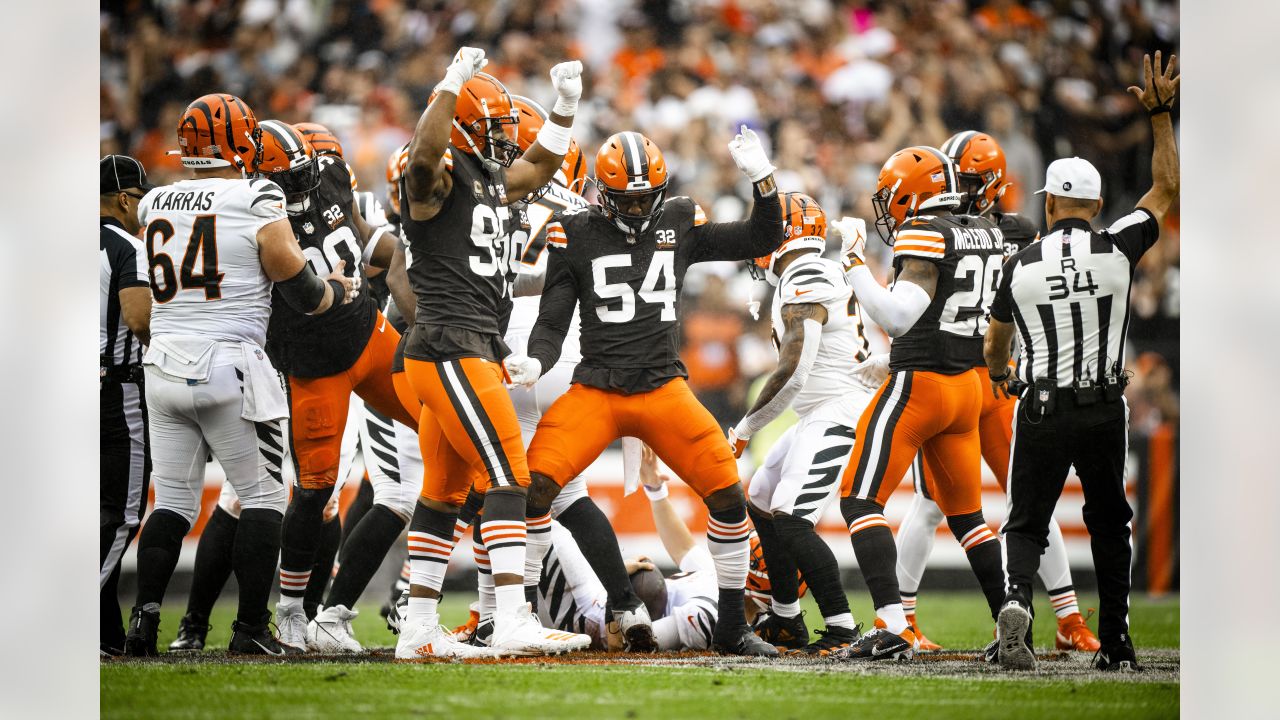 Browns 6-pack: Rookie O-lineman Dawand Jones gets a chance to