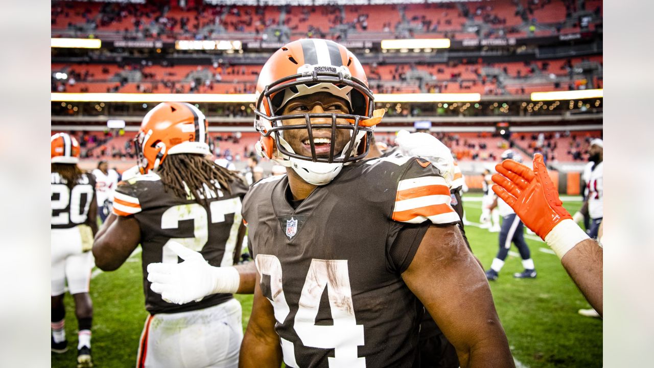 Browns' Nick Chubb among several star running backs to discuss devalued  position on Zoom call - ABC News