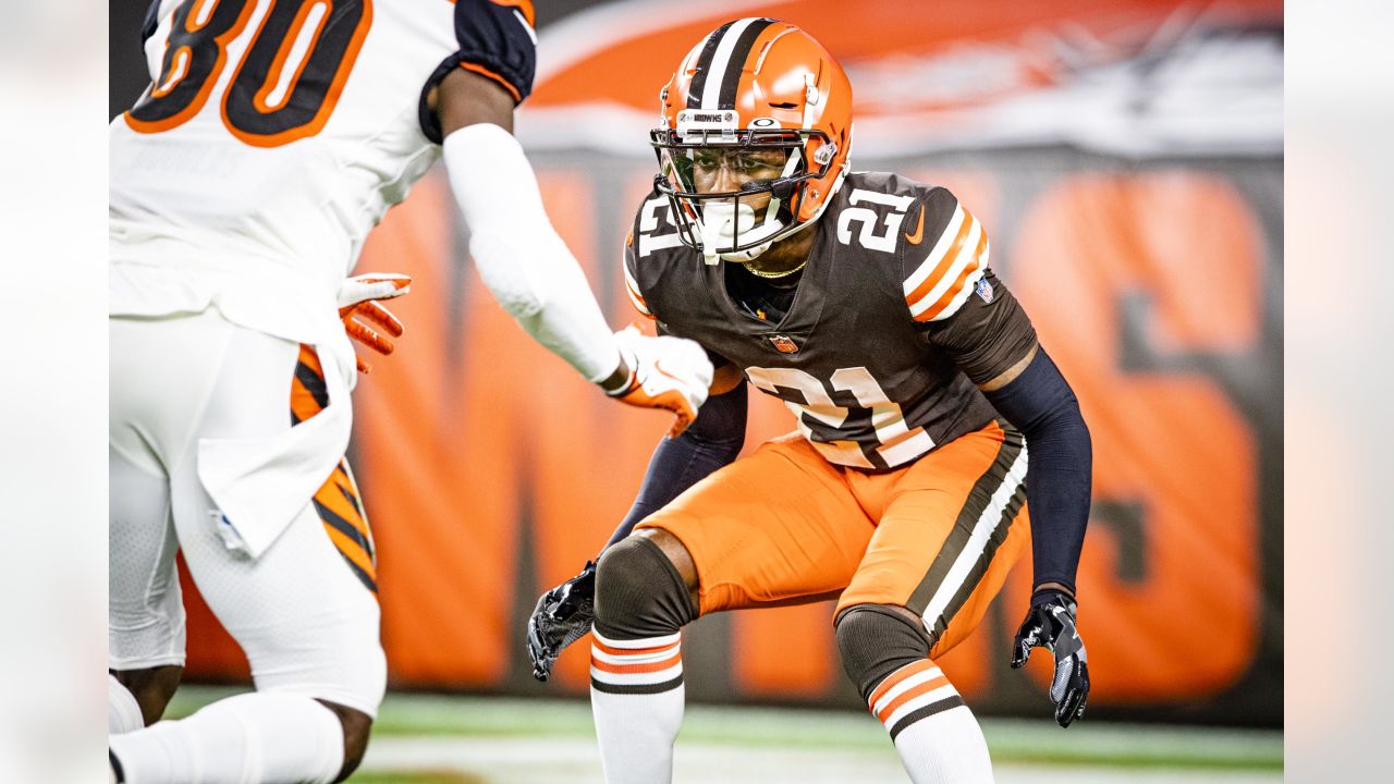 Cleveland Browns rookie offensive tackle Jedrick Wills' best blocking vs.  Texans