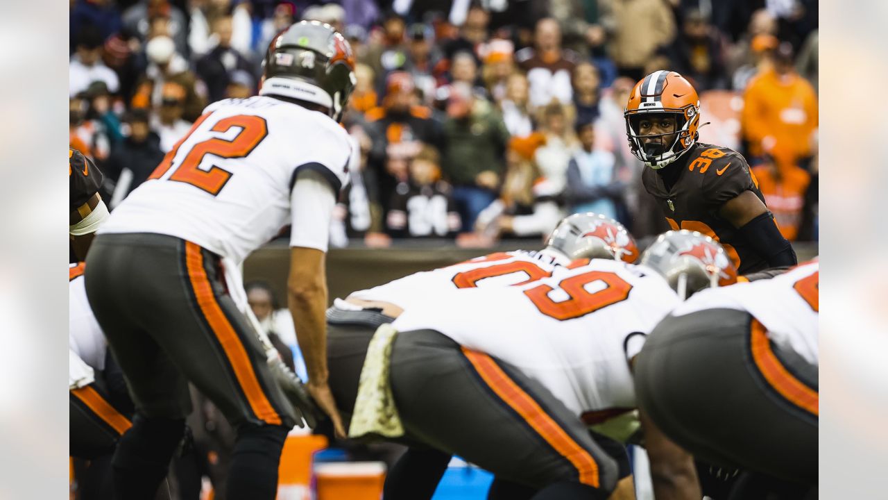 Photos: Week 12 - Buccaneers at Browns Game Action