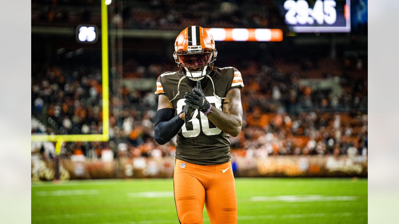 Watch as Cleveland Browns turn M.J. Stewart's INT into points with a Jarvis  Landry TD run 