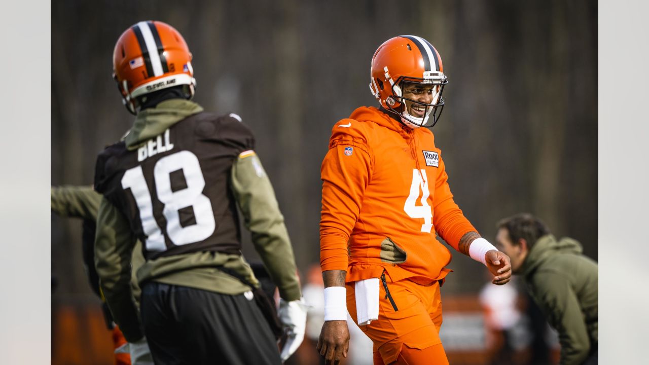 Considered 'shining example' by Browns teammates, Jarvis Landry