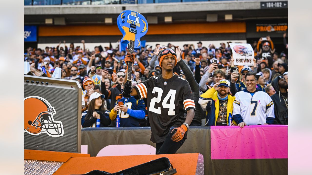 Cleveland Browns vs. Los Angeles Chargers: Week 5 TV Listings - Dawgs By  Nature