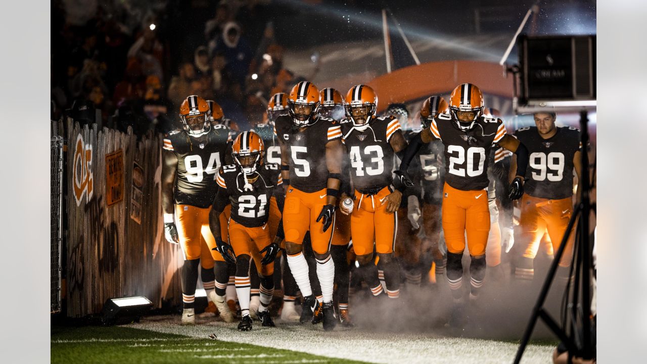 2) Monday Night Football Tickets to Cleveland Browns vs. Pittsburgh Steelers  in Pittsburgh - Inaugural Rec2Connect Golf Fundraiser