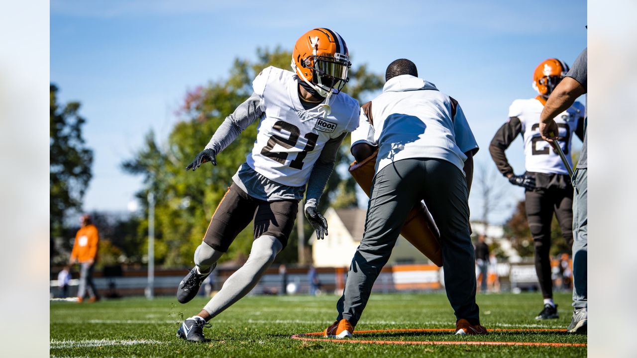 Browns, Texans injury report: Denzel Ward DNP, Myles Garrett