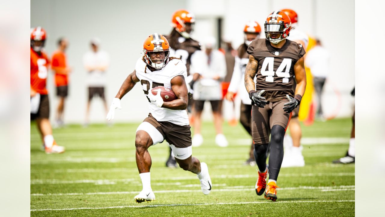 Demetric Felton, Jeremiah Owusu-Koramoah, Michael Dunn among young Browns  with lots to prove in first NFL preseason game 