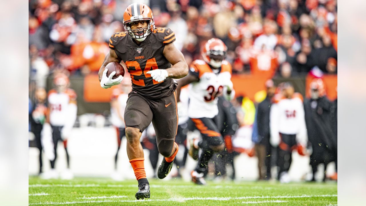 Cleveland Browns X:ssä: We have designated RB Nick Chubb for