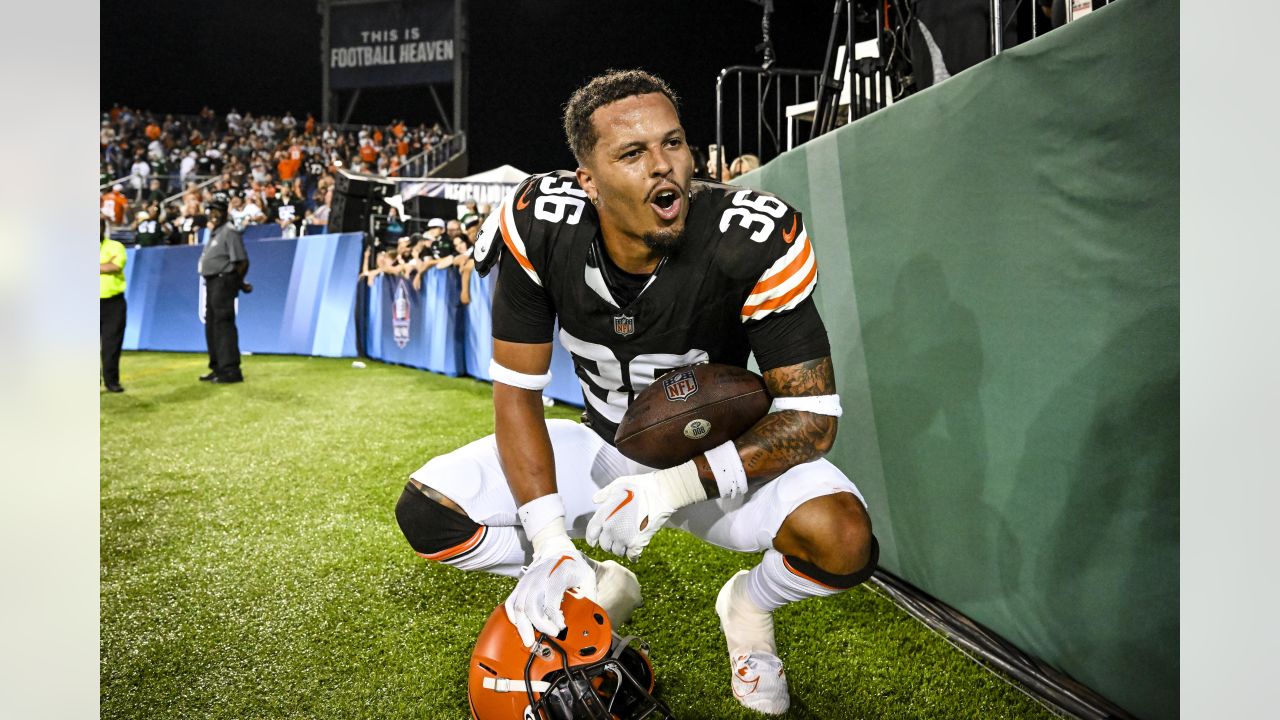 Browns rookie QB Dorian Thompson-Robinson is lights-out in 21-16 victory  over Jets in Hall of Fame preseason opener 