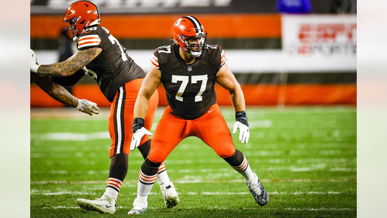 Where Joel Bitonio, Wyatt Teller rank among PFF's list of NFL's