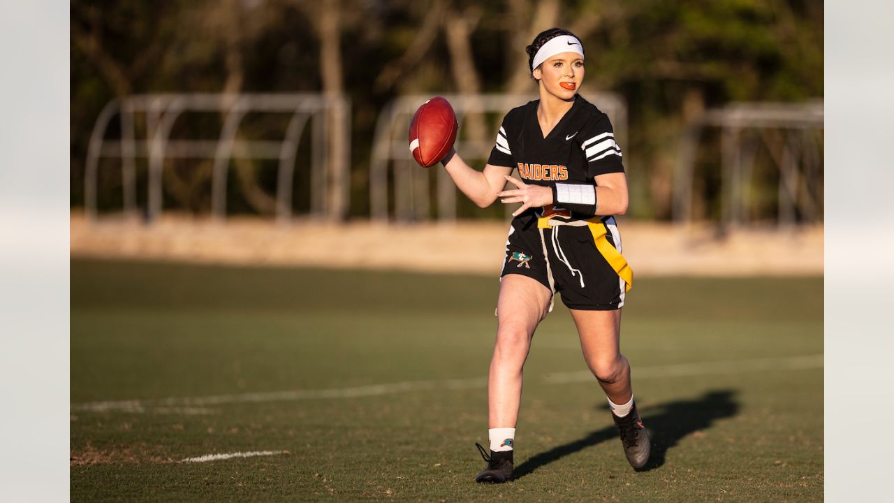 Tampa Bay Buccaneers Become First NFL Team to Establish Coach of the Week  Program Dedicated to Girls Flag Football