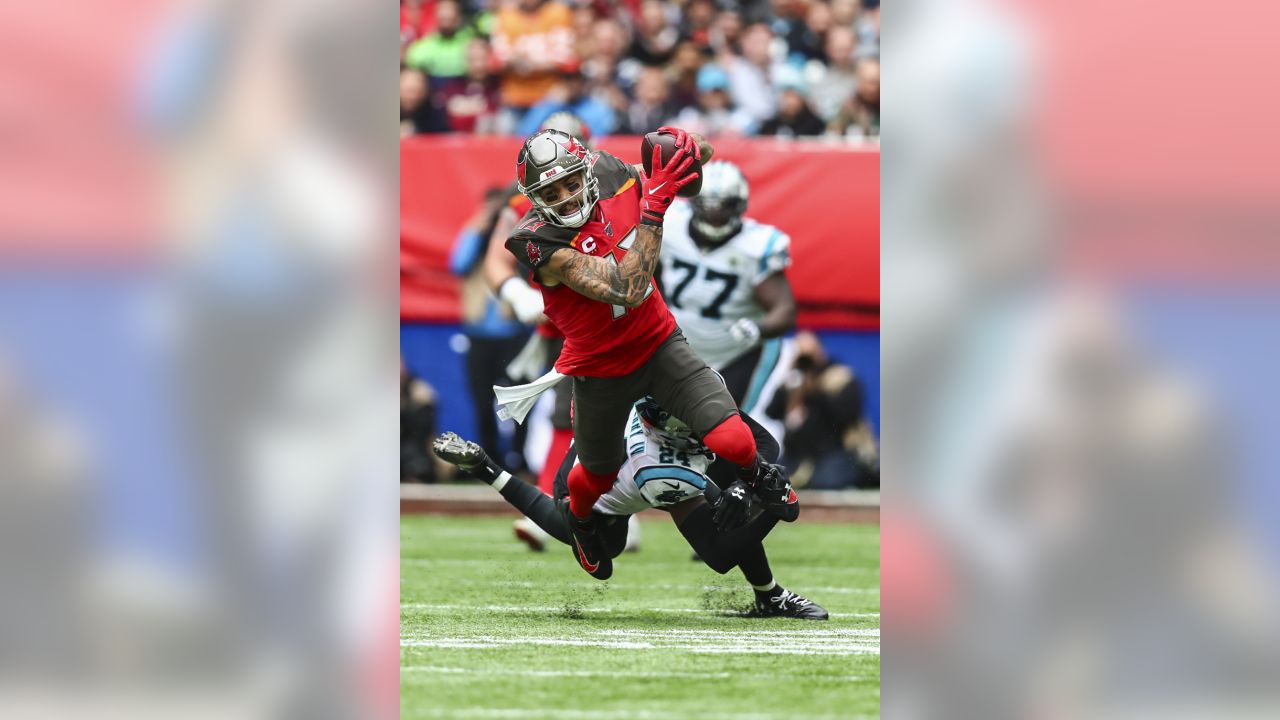 Carolina Panthers grab five interceptions in win over the Tampa Bay  Buccaneers in London: Recap, score, stats and more 