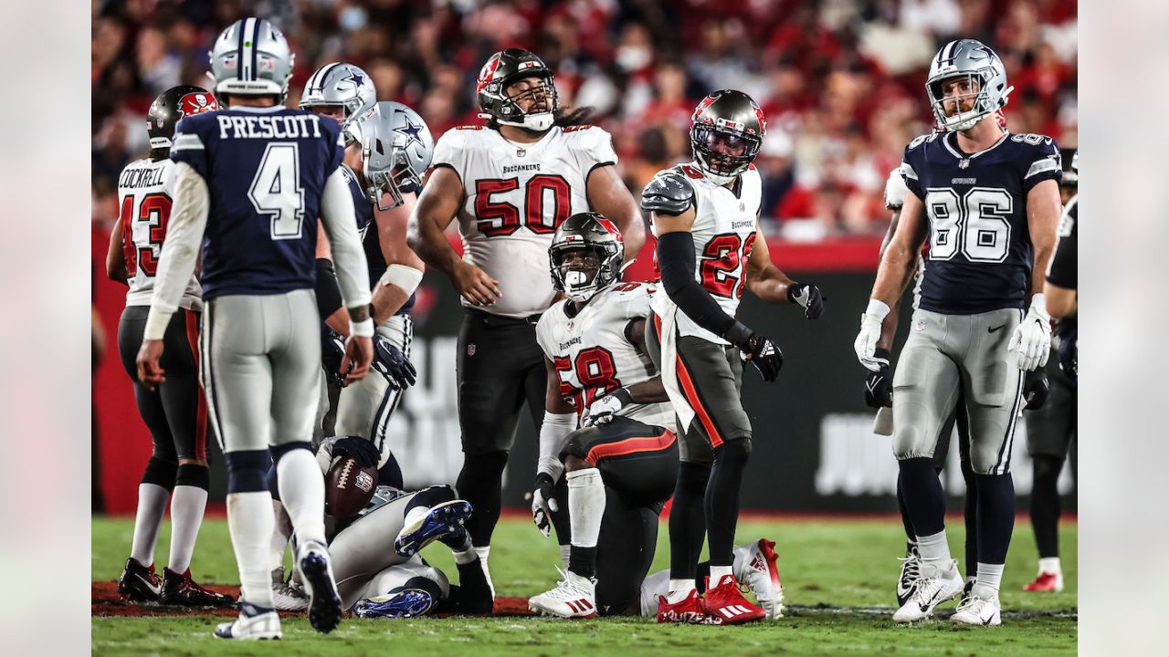 Photos: Tampa Bay Buccaneers beat Dallas Cowboys 31-29 in NFL kickoff game