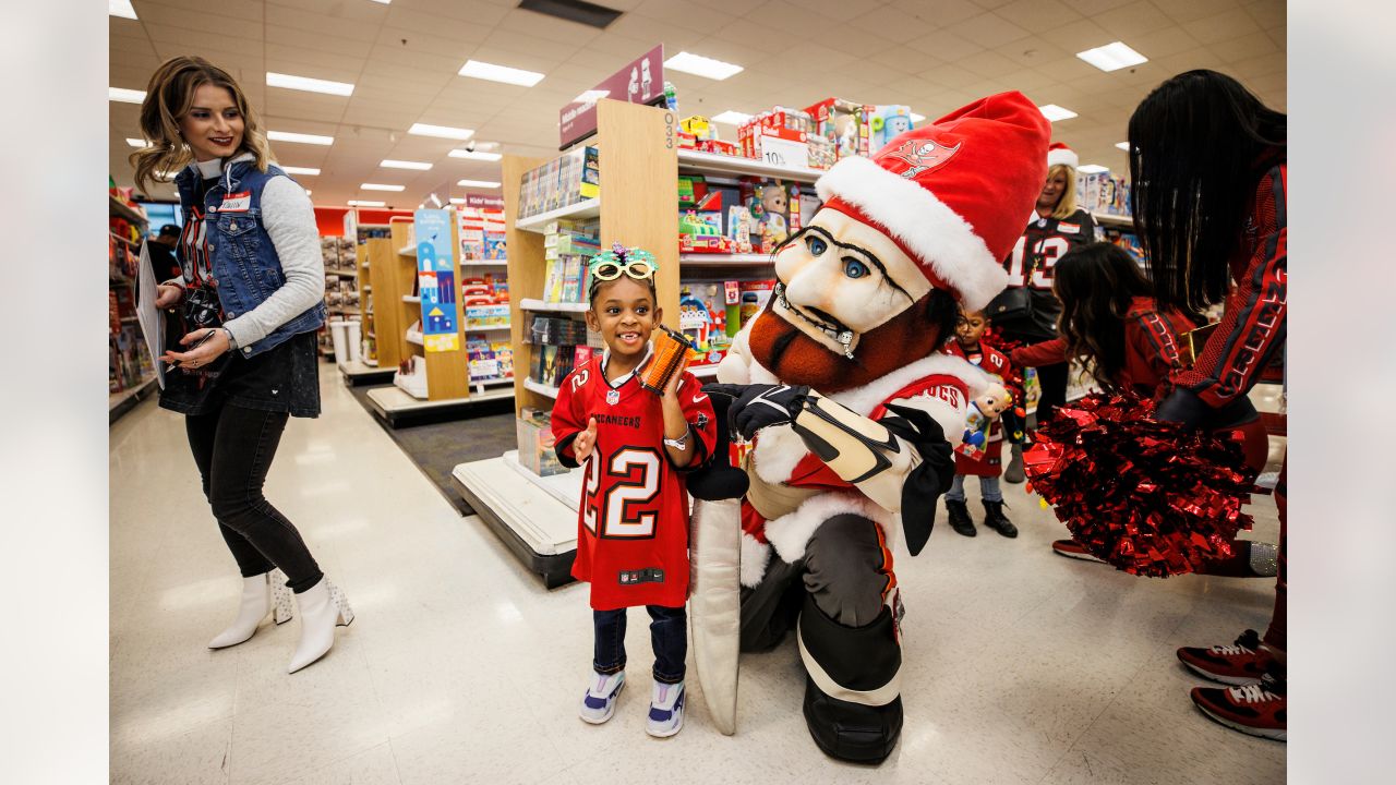 Buccaneers Bring Holiday Cheer for All in the Tampa Bay Community