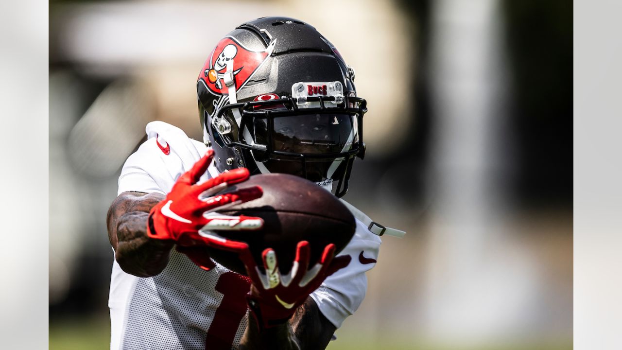 Daily Brady Lessons For Jaelon Darden -  - Tampa Bay Bucs  Blog, Buccaneers News