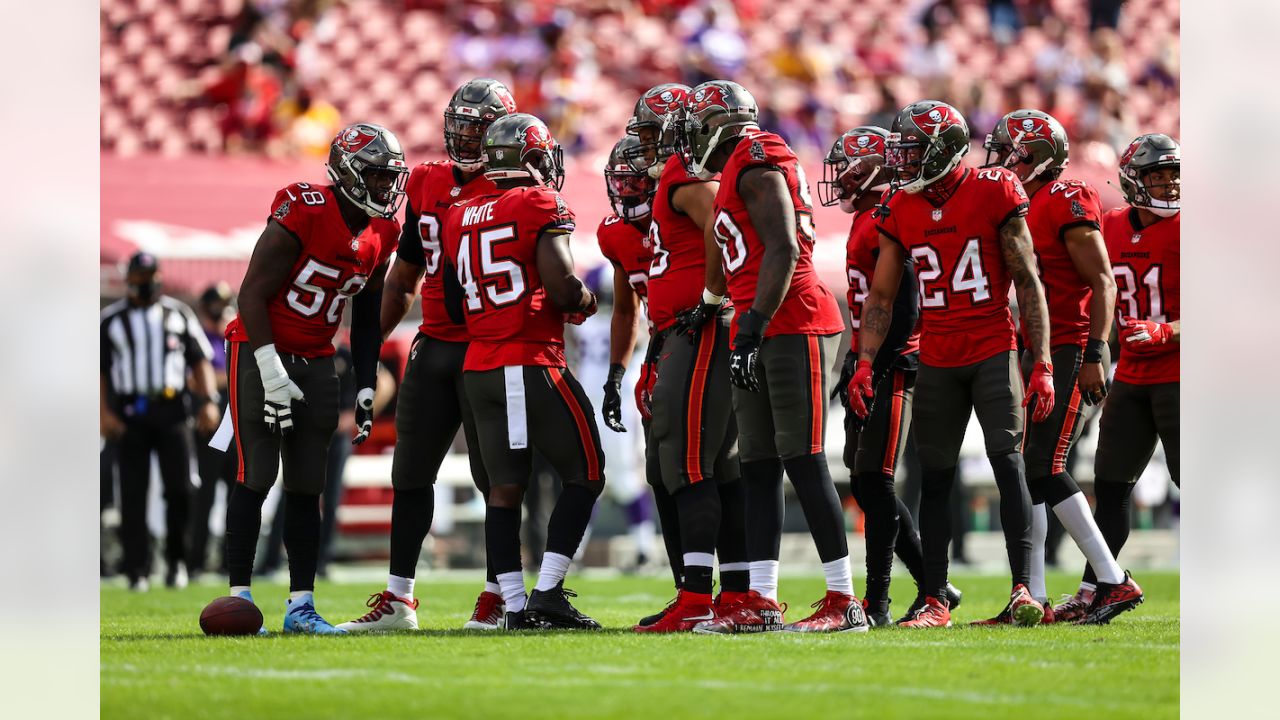 Final Score - Bucs Defeat Minnesota Vikings 26-14