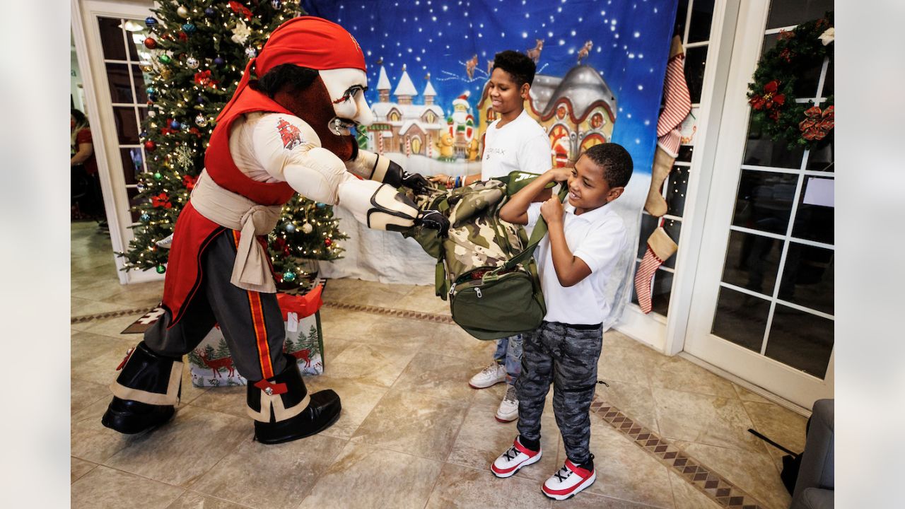 Buccaneers Bring Holiday Cheer for All in the Tampa Bay Community