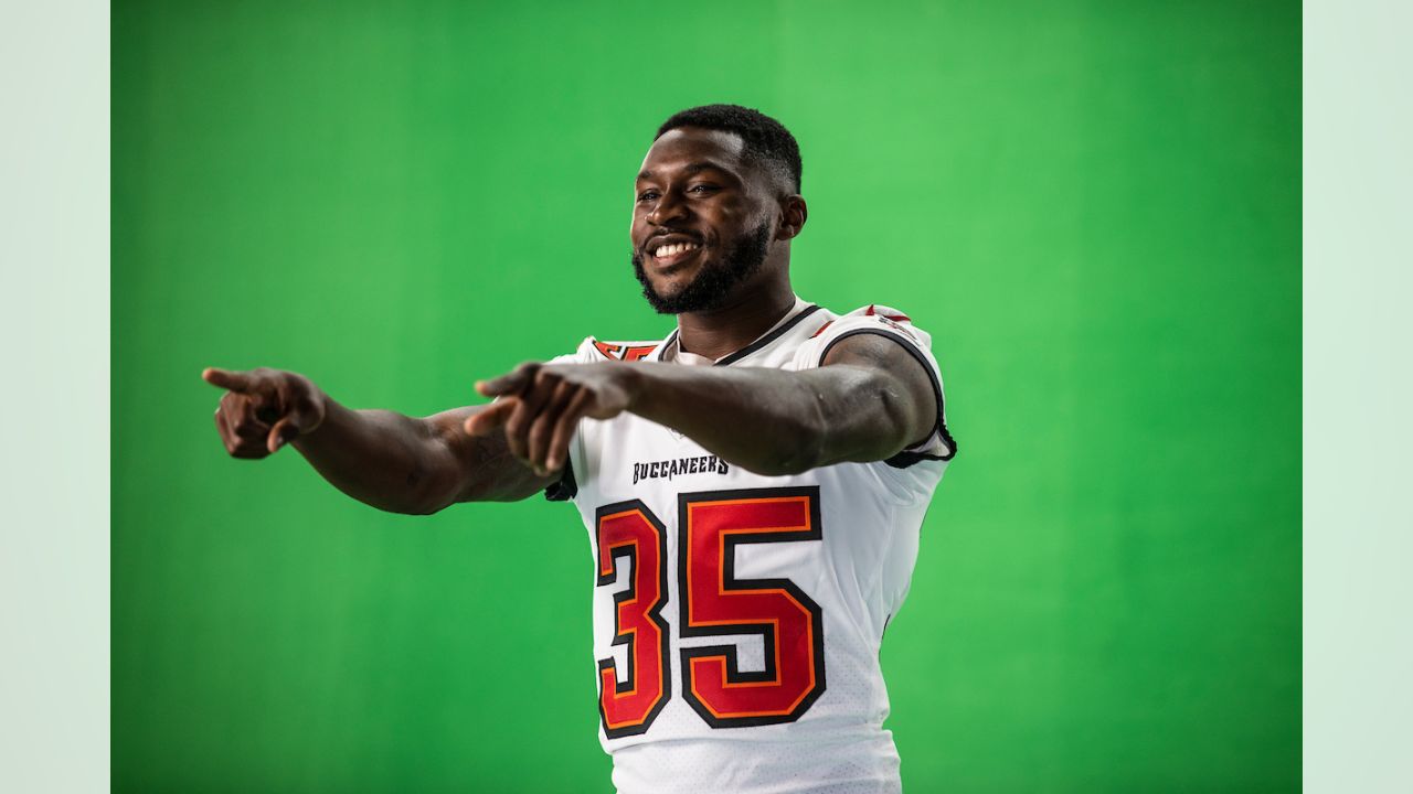 Tampa Bay Buccaneers Devin White Conflict Resolution, NFL Thursday Night  Football Flex, Krewe Suit