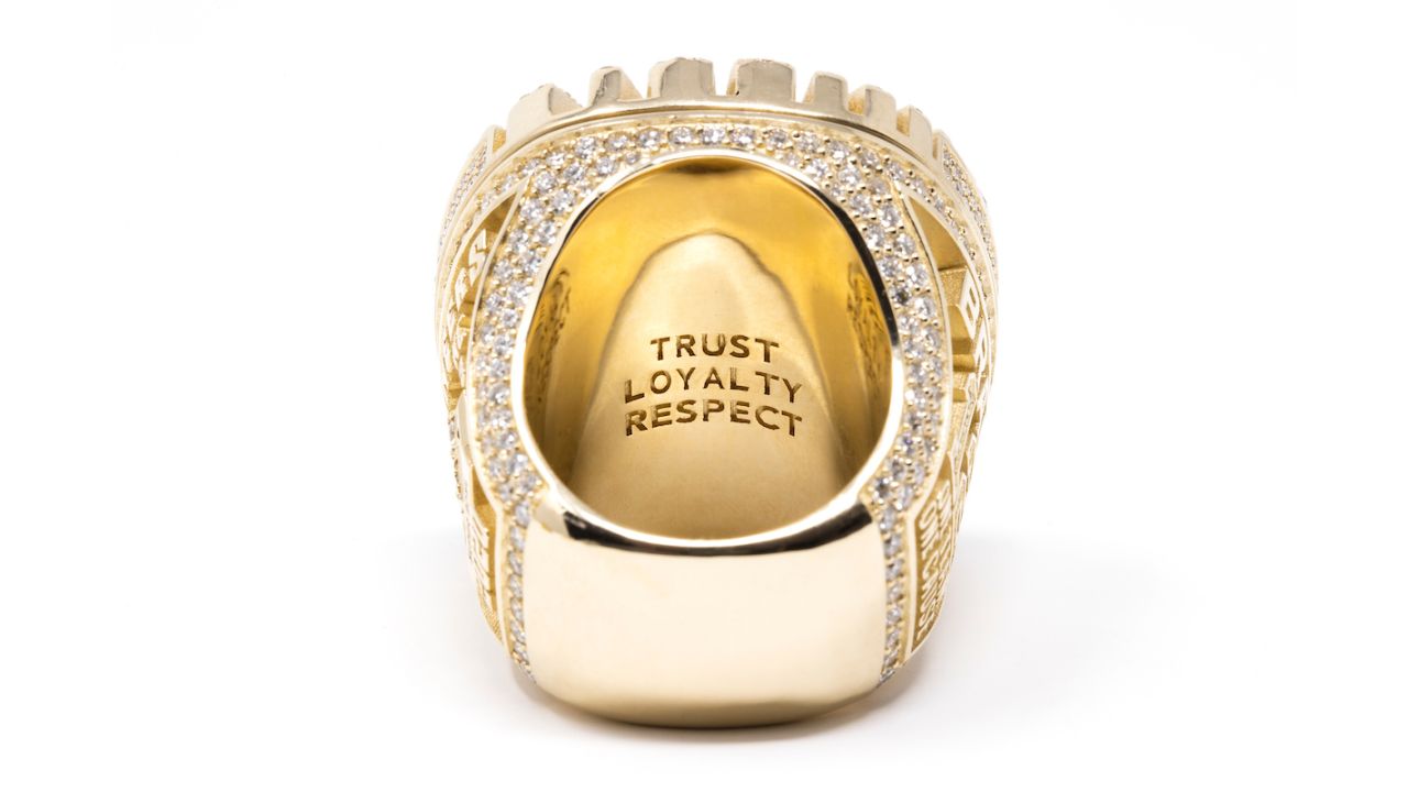 Buccaneers' Super Bowl Rings Feature Removable Top With 319 Diamonds!