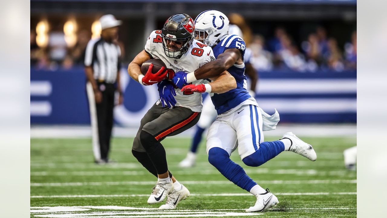 Tampa Bay Buccaneers cornerback Sean Murphy-Bunting against the Indianapolis  Colts during an NFL football game at Lucas Oil Stadium, Sunday, Nov. 28,  2021 in Indianapolis. (Winslow Townson/AP Images for Panini Stock Photo 