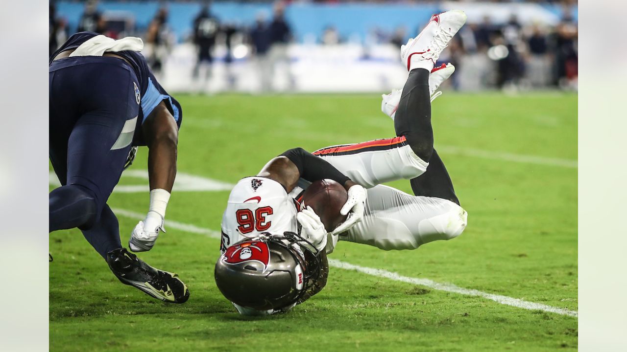 NASHVILLE, TN - AUGUST 20: Tennessee Titans wide receiver Kyle Phillips  (18) returns a kick-off during the Tampa Bay Buccaneers-Tennessee Titans  Preseason game on August 20, 2022 at Nissan Stadium in Nashville