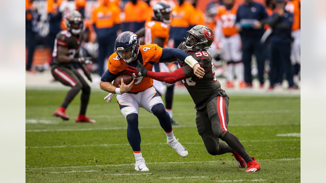 Shaq Barrett, Tom Brady Buccaneers vs. Broncos Week Three