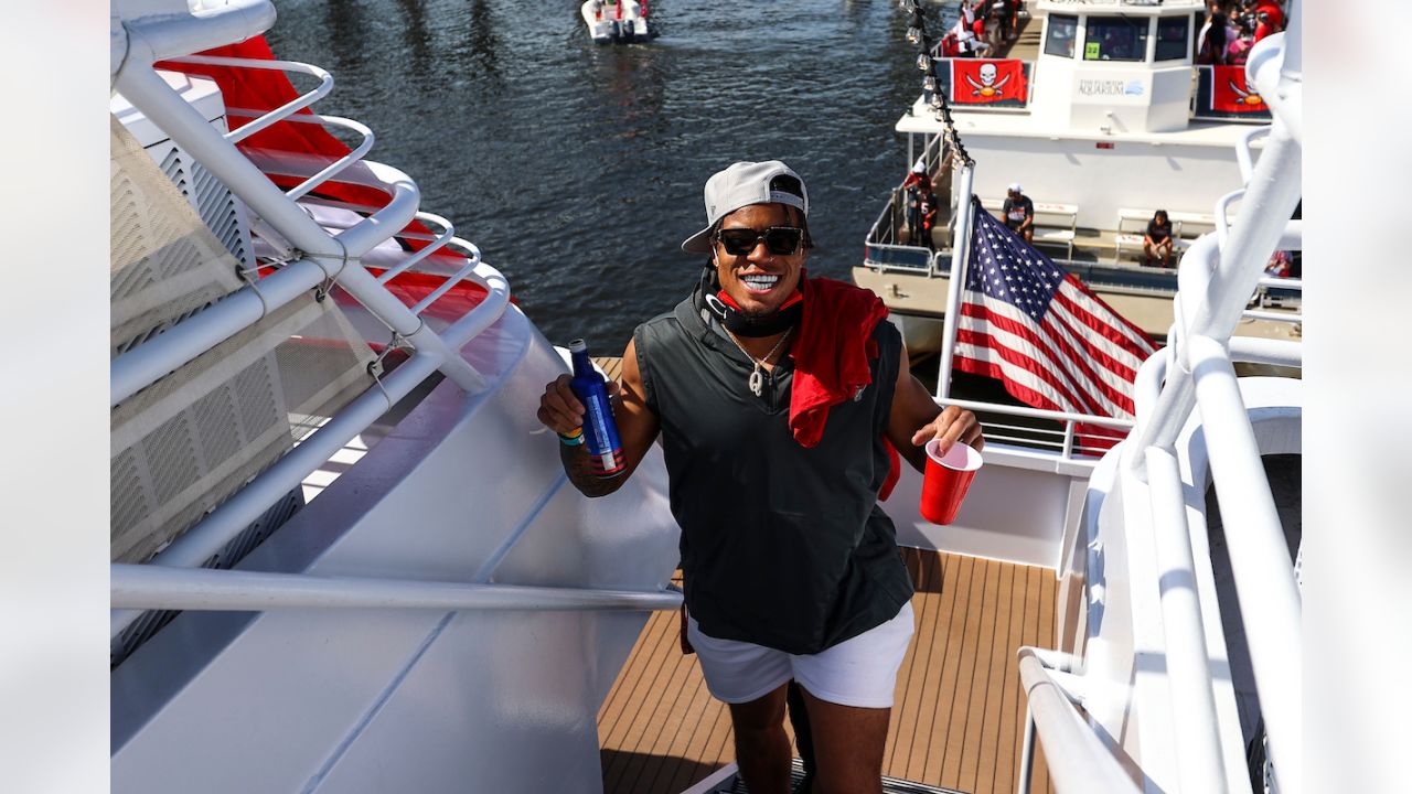 The Rush: Brady, boats, booze and one WILD Bucs Super Bowl parade