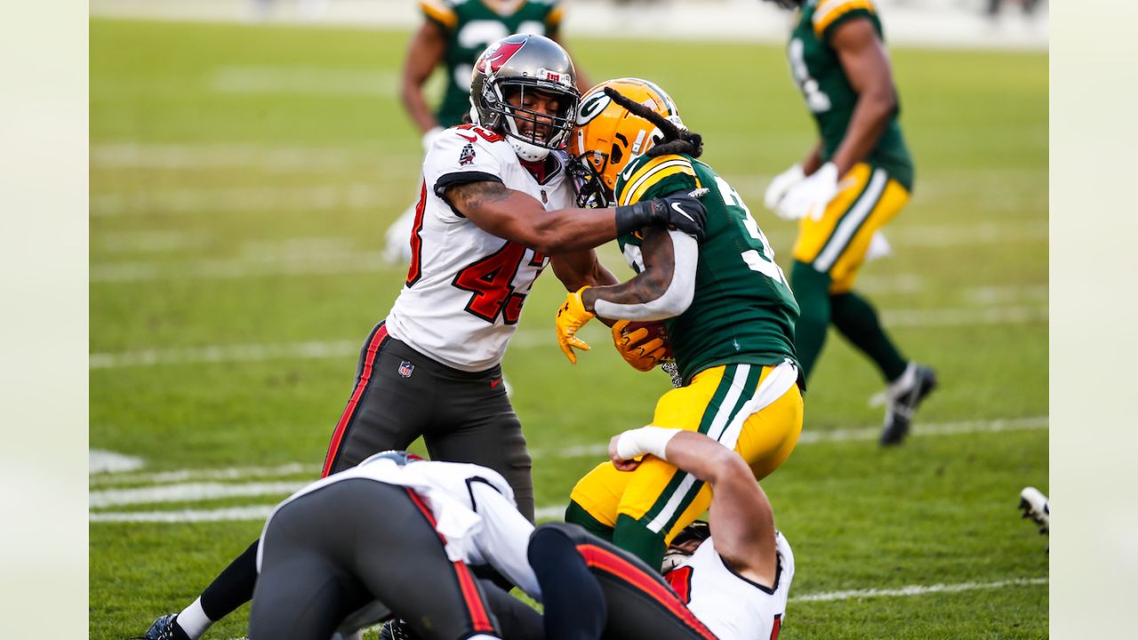 Road warriors: Bucs win 31-26 at Green Bay, reach Super Bowl - The Columbian