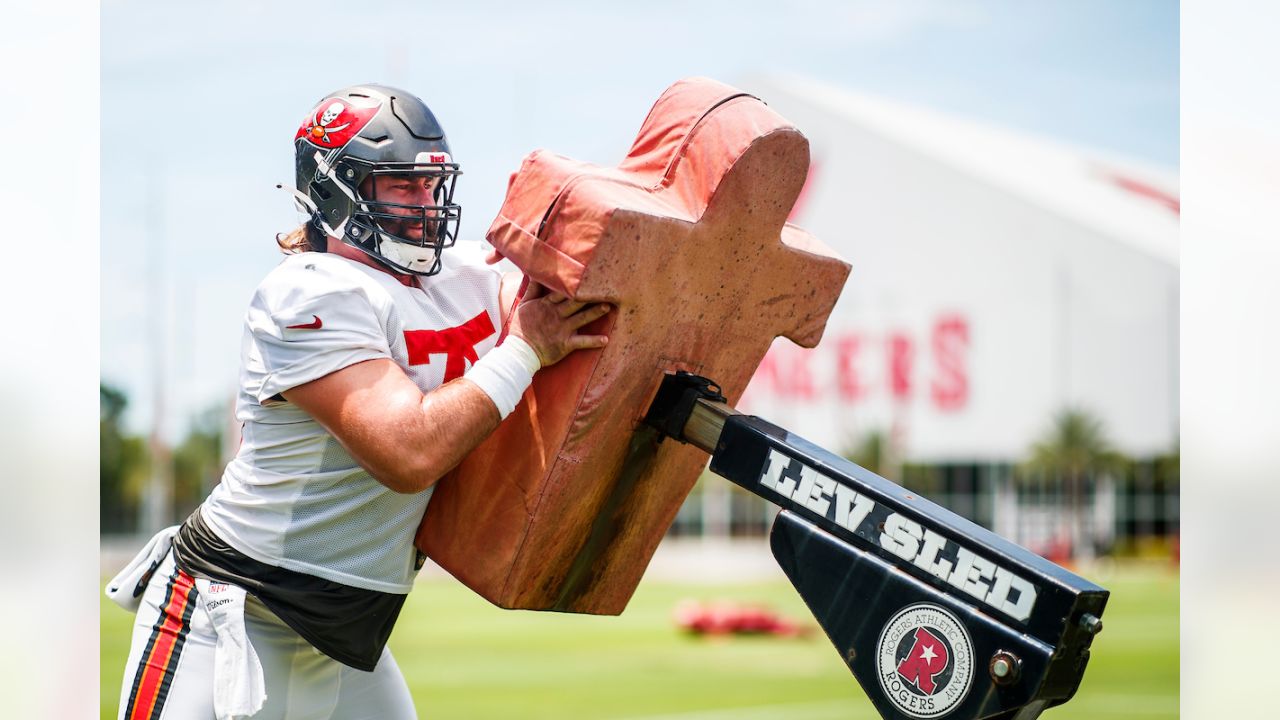 Tampa Bay Buccaneers begin preseason on Gulf Coast CW as Tom Brady enters  22nd year