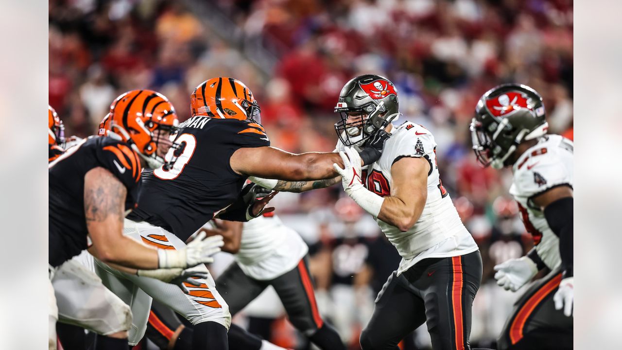 Bengals defense shines in preseason opening win over Buccaneers