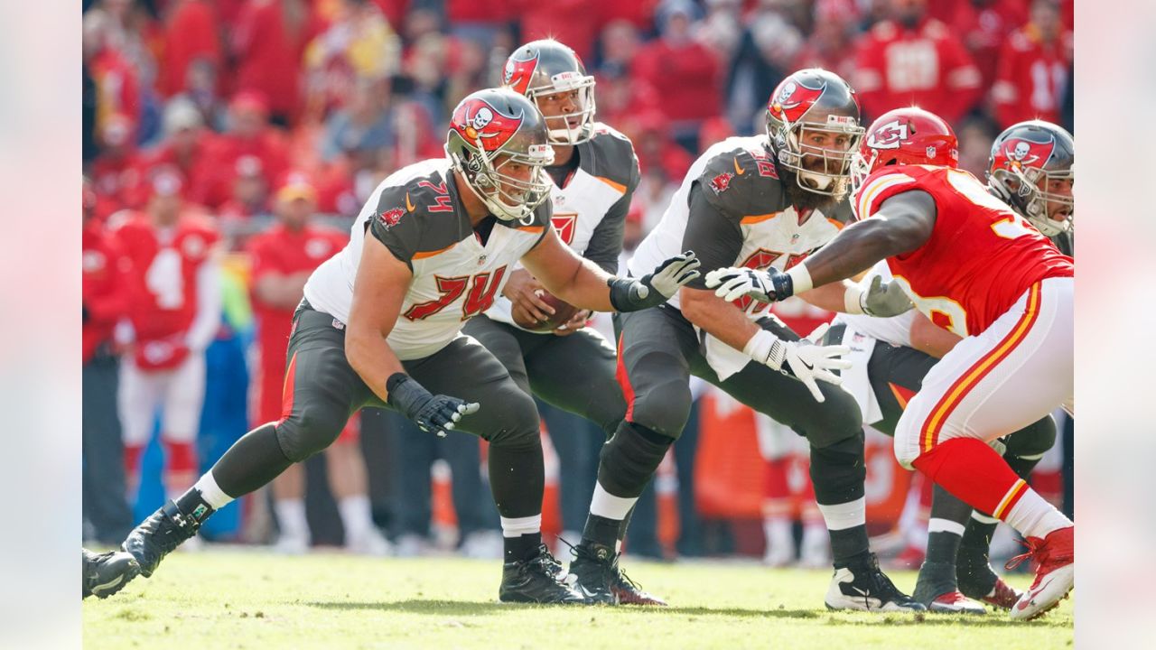 Aguayo wins the game in Carolina and wins Clutch Performer of the week -  Bucs Report