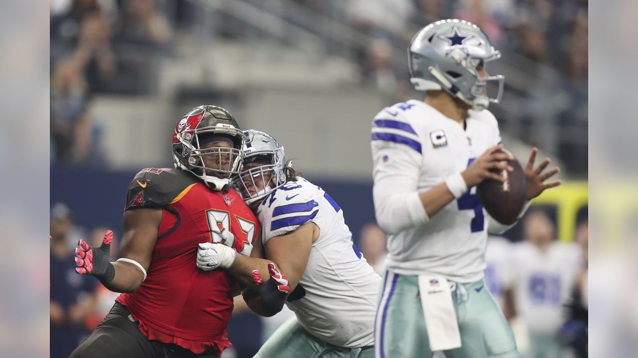 Final Score: Cowboys 27, Buccaneers 20