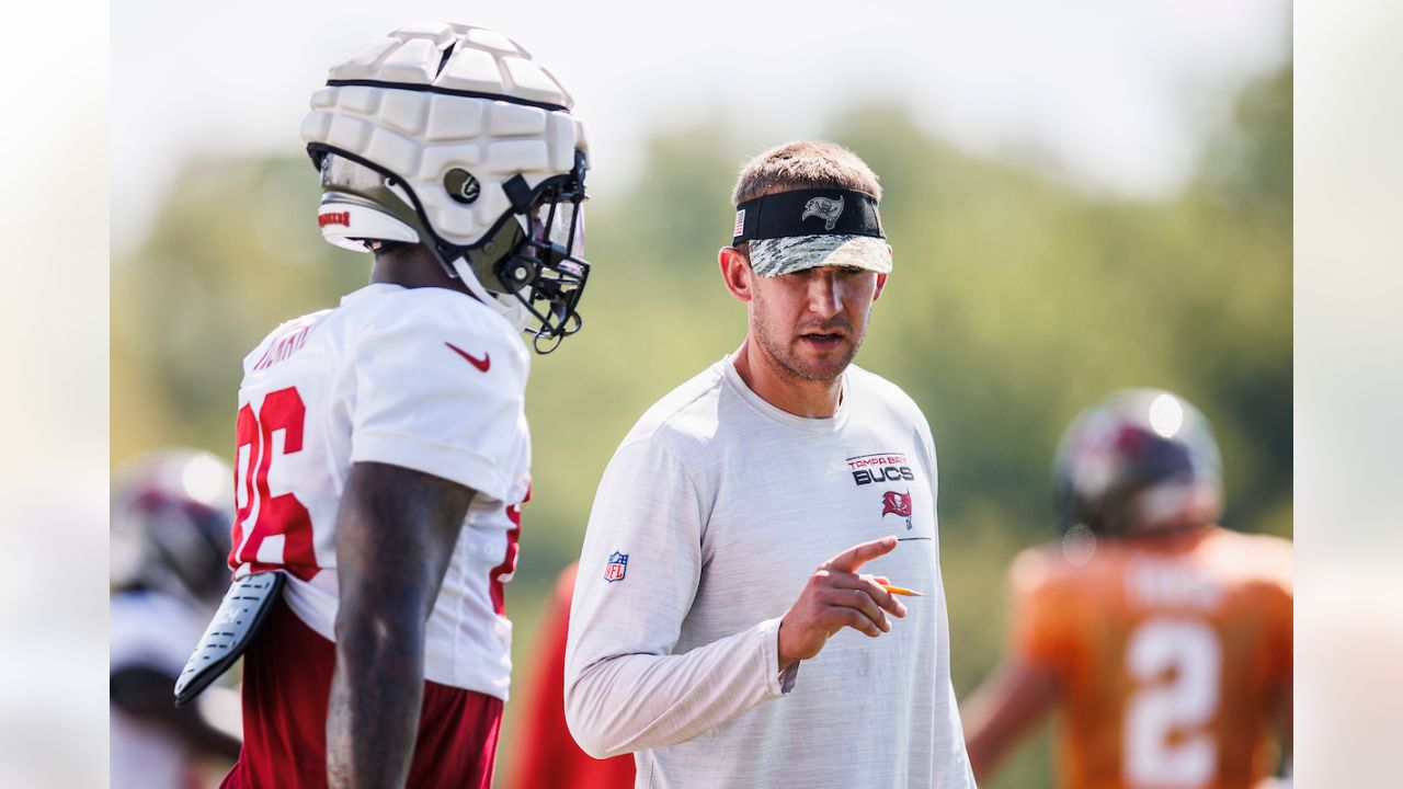 Tampa Bay Buccaneers guard Nick Leverett (60) watches action during warmups  before their game against the Tennessee Titans Saturday, Aug. 20, 2022, in  Nashville, Tenn. (AP Photo/Wade Payne Stock Photo - Alamy