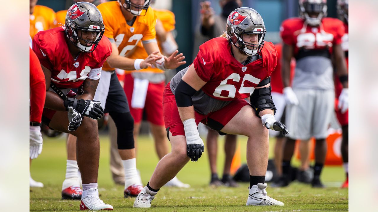 Arians: Buccaneers OL Alex Cappa Fractured Ankle, Aaron Stinnie to Start -  Tampa Bay Buccaneers, BucsGameday