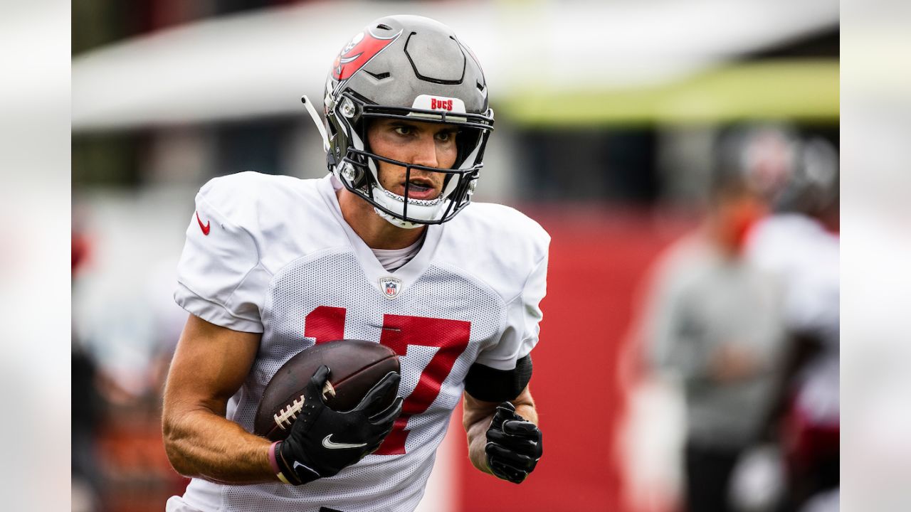 July 28 Training Camp Notes: Marcus Mariota to start in Atlanta, Tampa Bay  Buccaneers' Ryan Jensen carted off with a knee injury and more, NFL News,  Rankings and Statistics