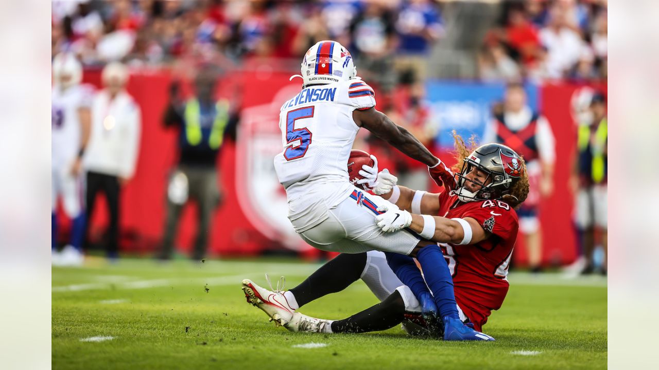 Brady, Bucs top Bills 33-27 in OT