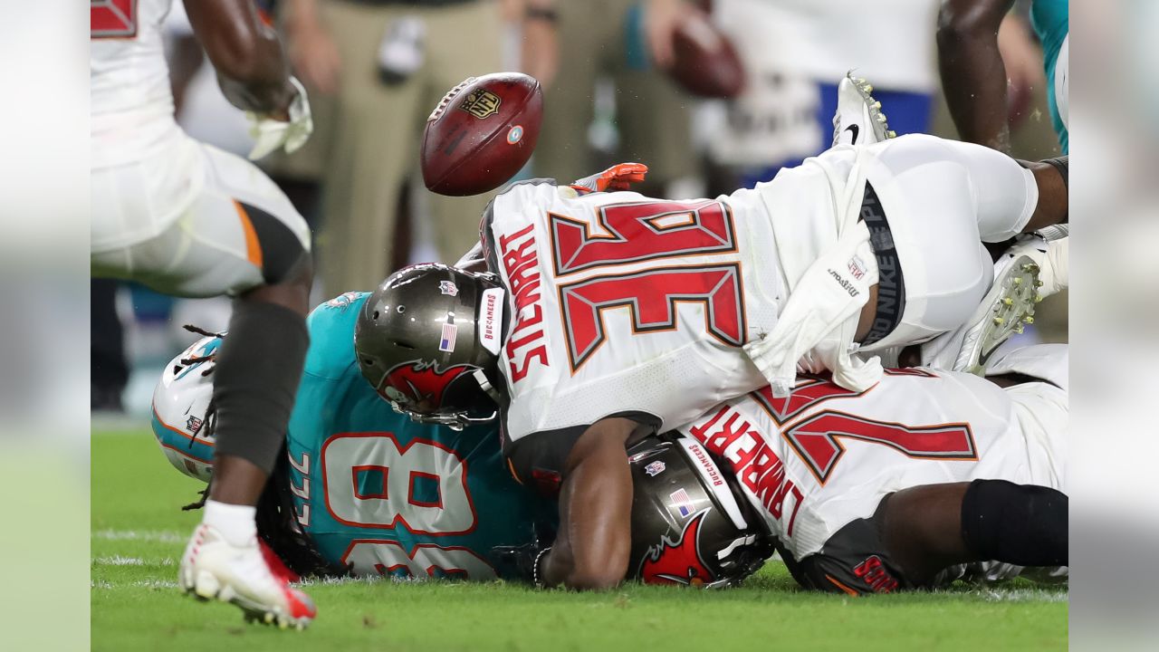 Rapid Reaction: Buccaneers vs. Dolphins