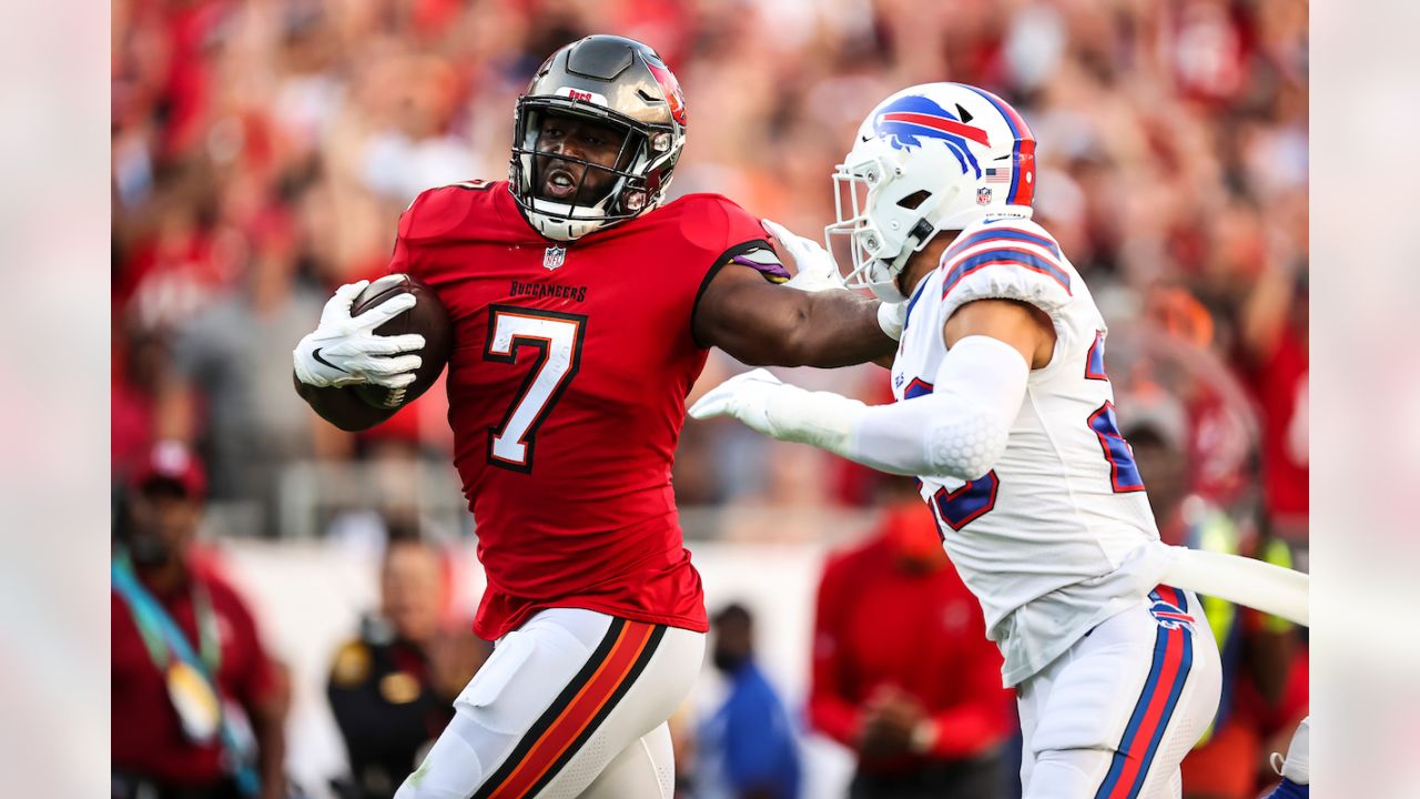 Bills fall to Bucs 33-27 in overtime thriller