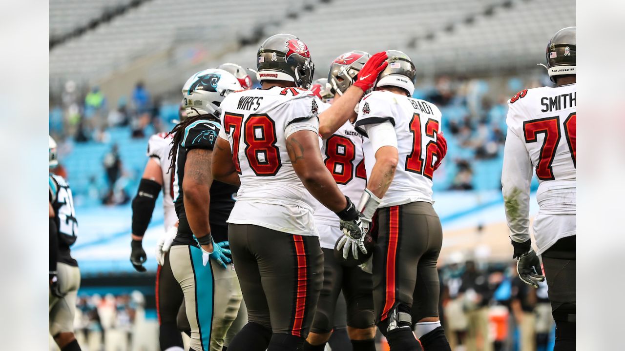 Bucs Defeat Carolina Panthers 46-23 in Week 10