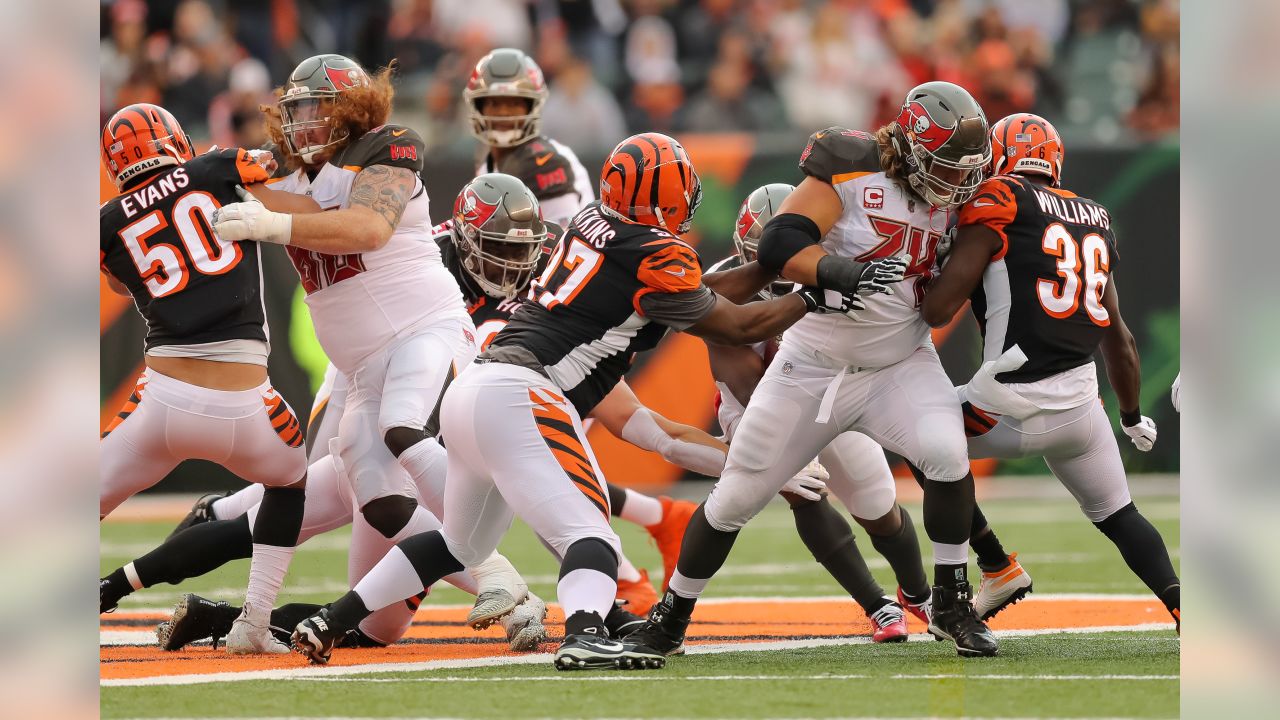 Bengals blow lead, score game-winning field goal to beat Bucs, 37-34 -  Cincy Jungle