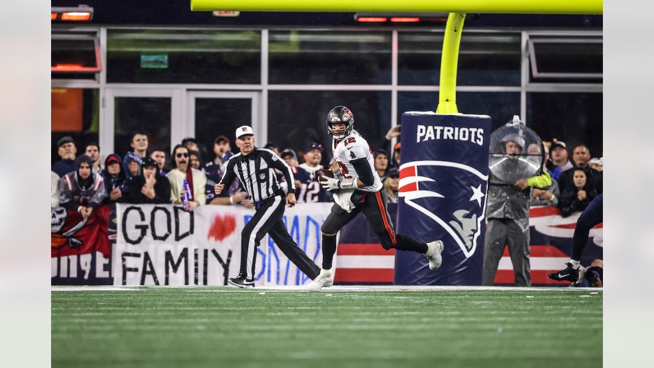 New England Patriots scuttle Buccaneers as NFL charms Wembley