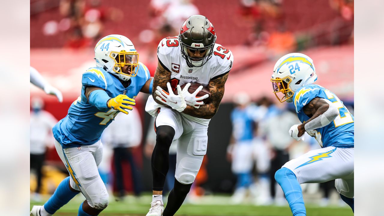 Bucs get touchdowns from offense, defense, special teams to beat Chargers  34-24