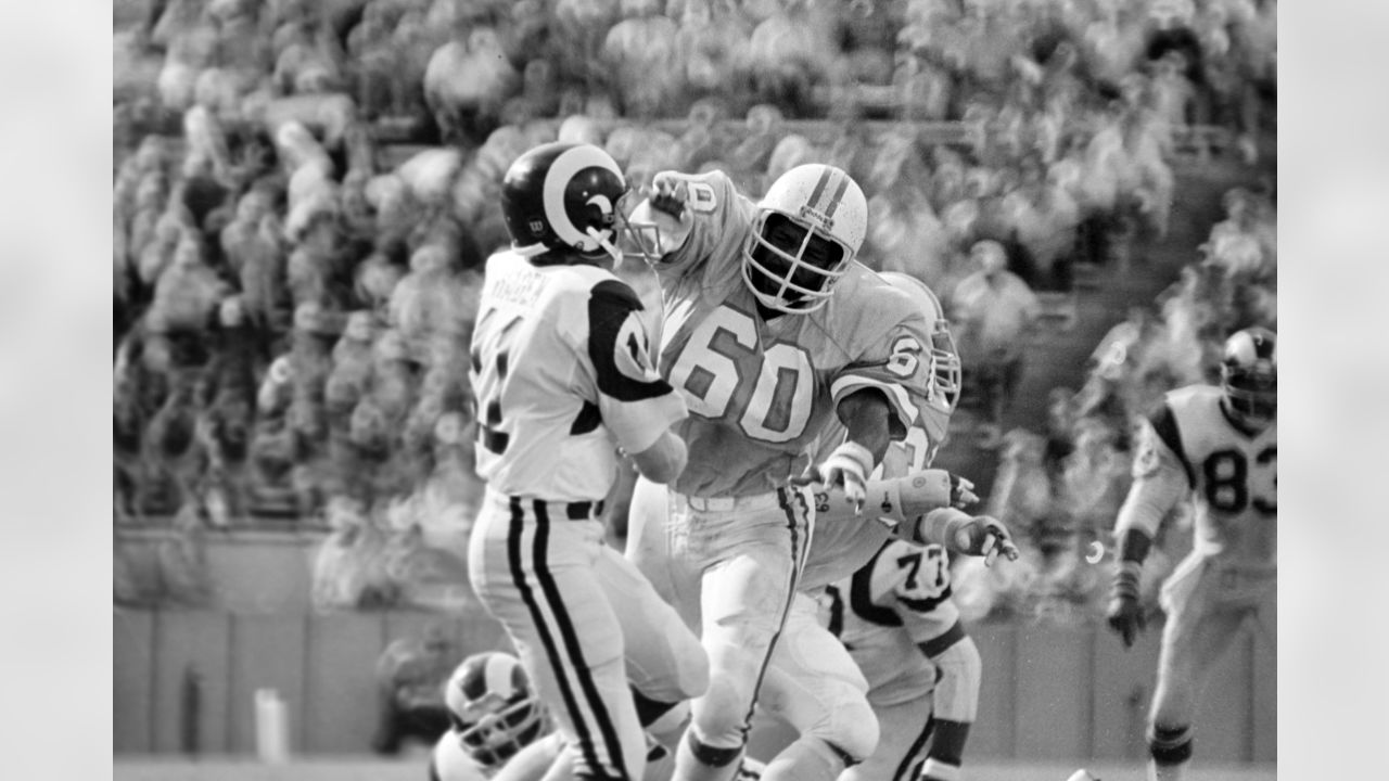 Tampa Bay Buccaneers defensive end Pat O'Connor (79) jobs off the field  after a play during the second half of an NFL football game against the Dallas  Cowboys, Thursday, Sept. 9, 2021