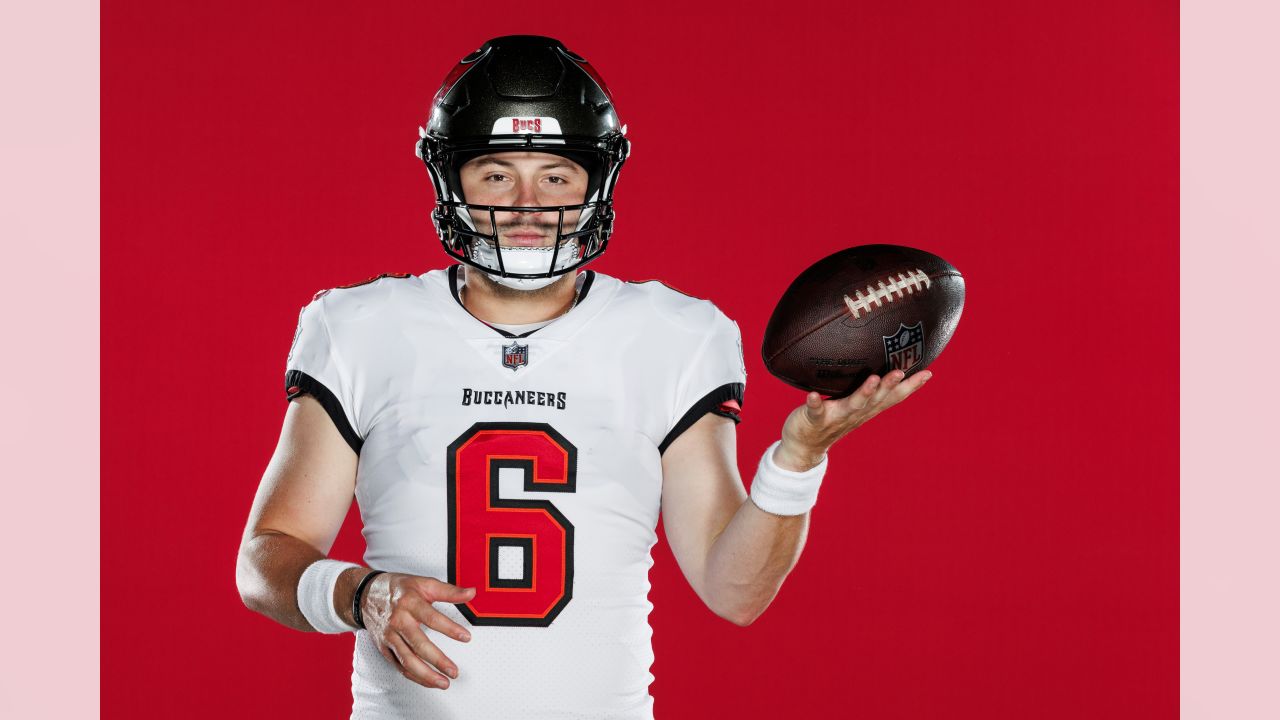 Tampa, Florida, USA, July 31, 2023, Tampa Bay Buccaneers player Cade Otton  #88 during a Training Camp at Advent Health Training Center . (Photo  Credit: Marty Jean-Louis/Alamy Live News Stock Photo - Alamy