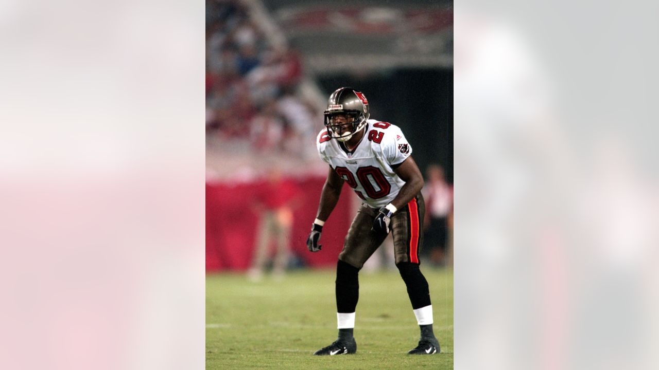 Rondé Barber's Hall of Fame nod cements legacy of Bucs' 2002 defense