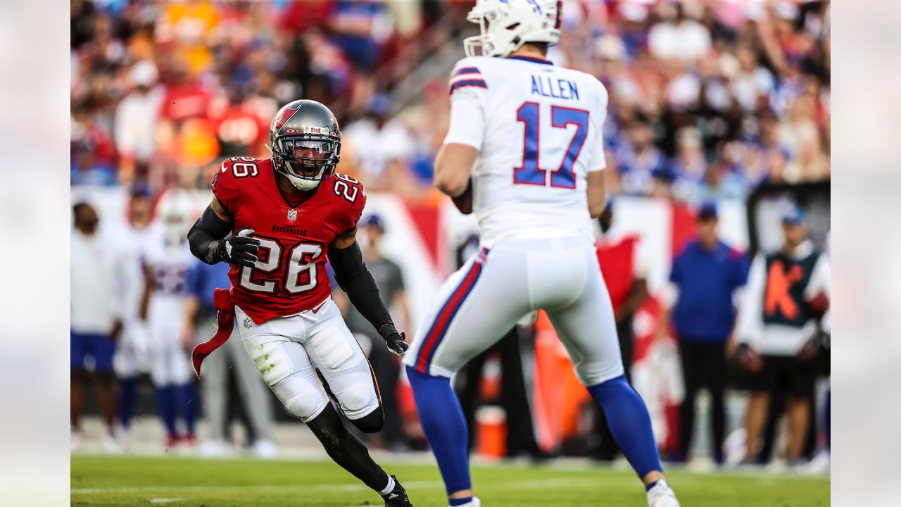 Bucs Defeat Bills 33-27 in Overtime in Week 14