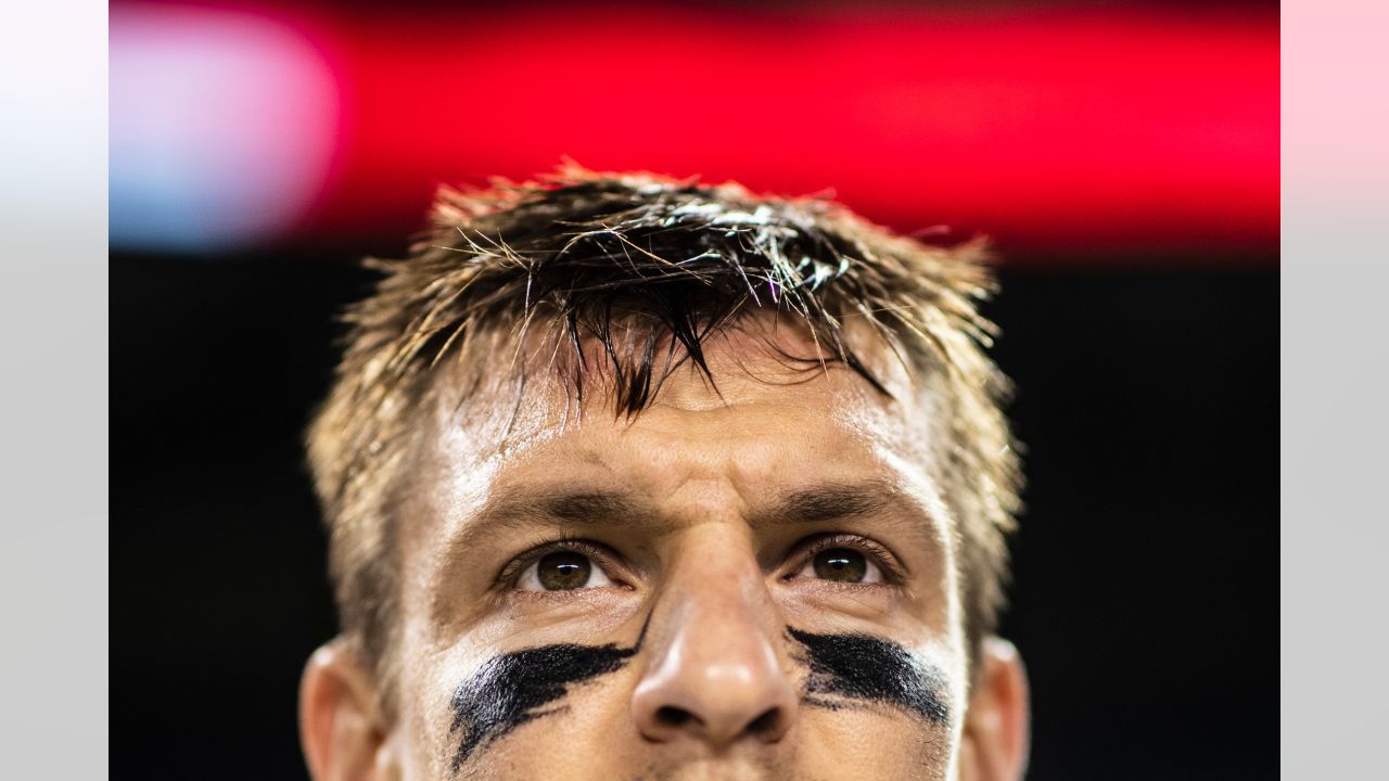 Tampa Bay Buccaneers Tight End Rob Gronkowski Announces Retires, 11 NFL  Seasons and 4 Super Bowls